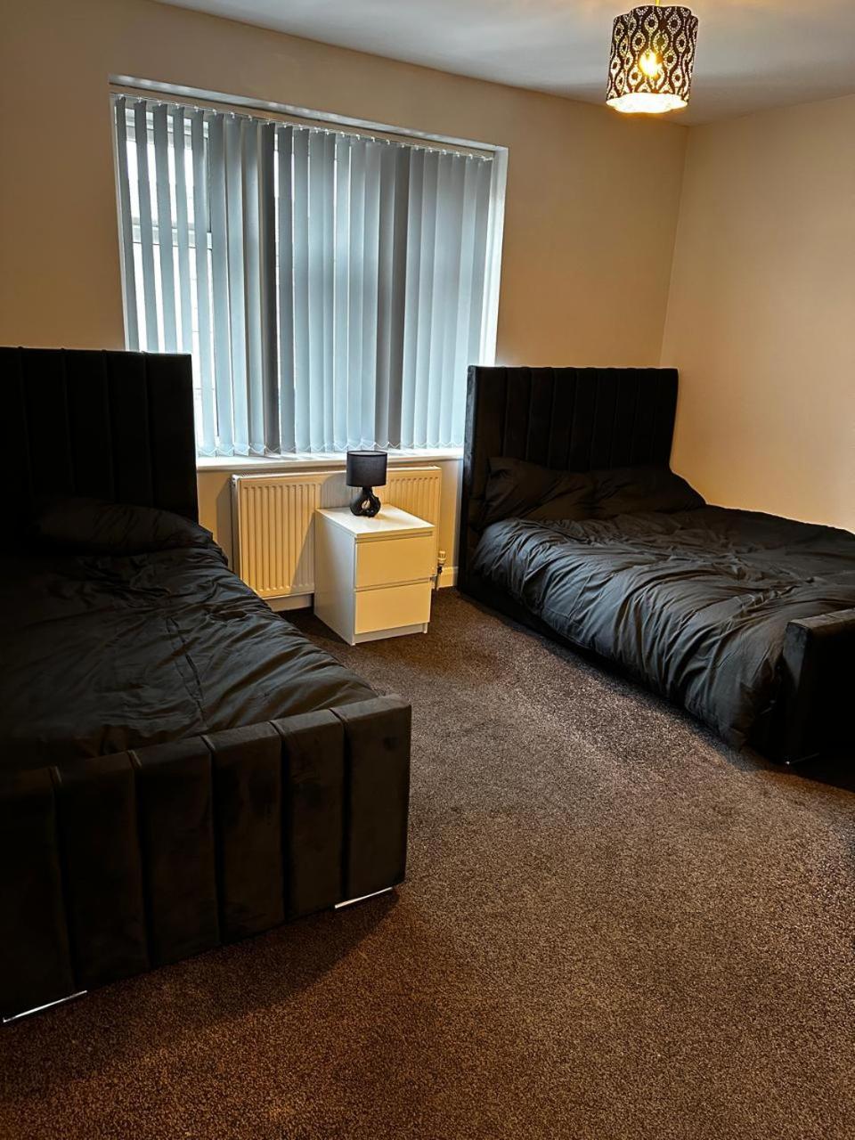 Woolpack Aparthotel Хъдърсфийлд Екстериор снимка